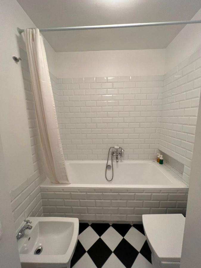 Old Town Piwna Apartment Варшава Екстериор снимка